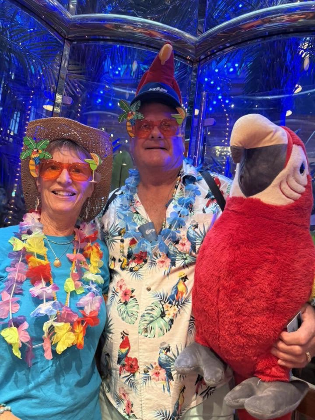 Leis and Good Company, past Parrothead cruise photo